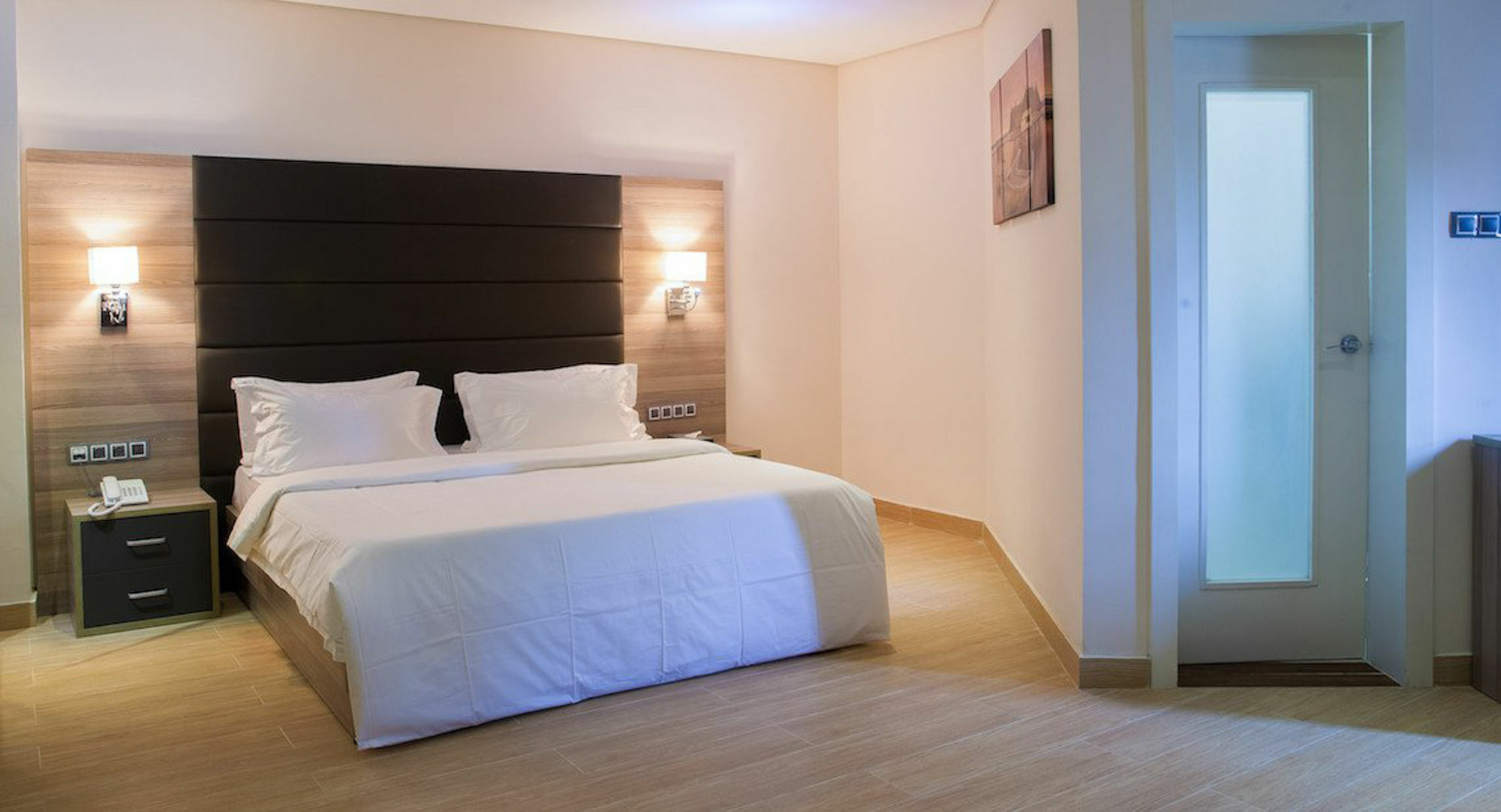 Scarlet Lodge ลากอส ภายนอก รูปภาพ