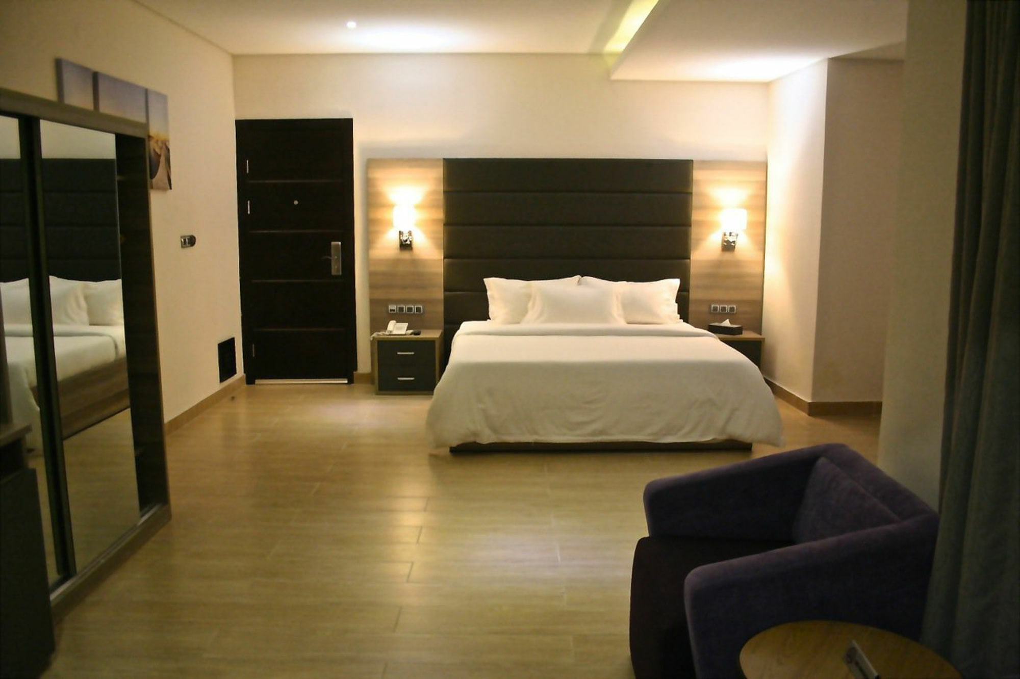 Scarlet Lodge ลากอส ภายนอก รูปภาพ